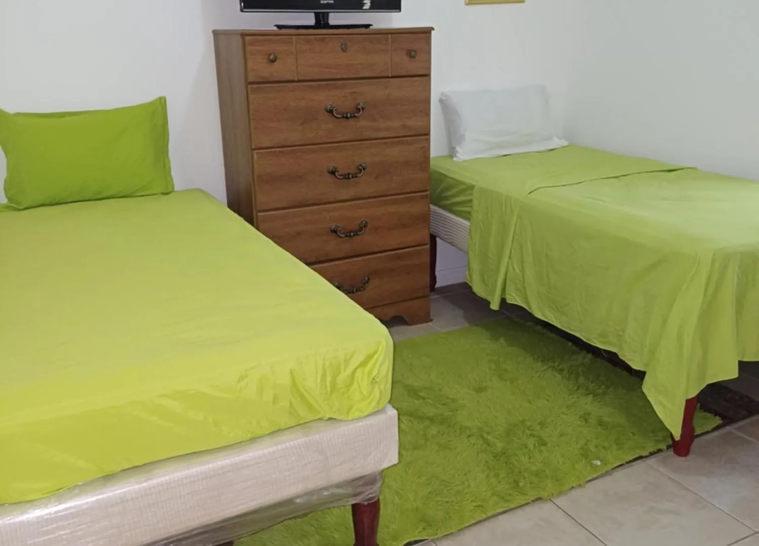 Royal Exquisite Deluxe Apartment Kingston Jamaica